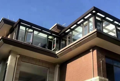 阳光房封阳台